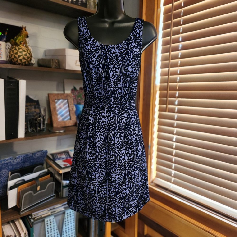 .LOFT Sleeveless Sheath Dress